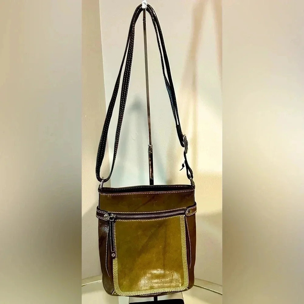 Gently Used LLOYD BAKER Brownish Taupe Leather Crossbody - Picture 2 of 5